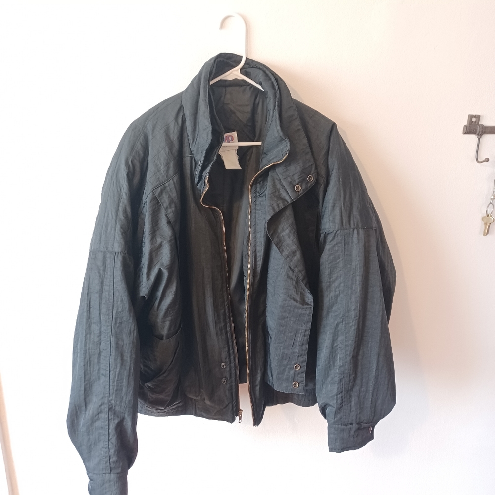 MVP COR INC BAY SHORE COAT FOR MEN SIZE L